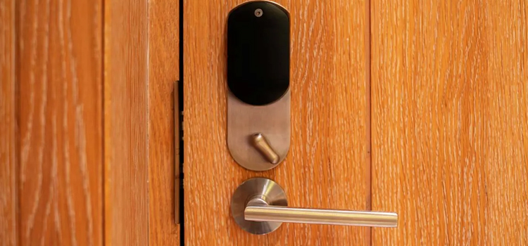 Automatic Locking Door Knob Visalia